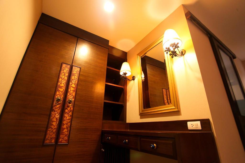 At Home At شيانغ ماي الغرفة الصورة